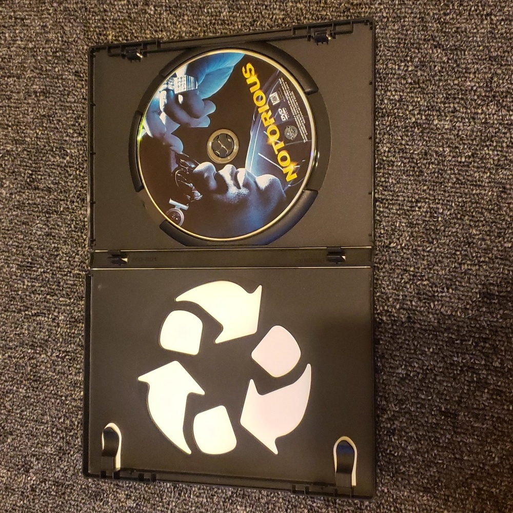 Multiple DVD's - Picture 8 of 9
